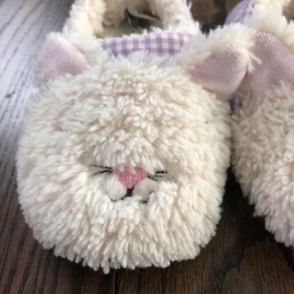 Pottery Barn Kids Puppy Sherpa Slippers - Picture 5 of 13